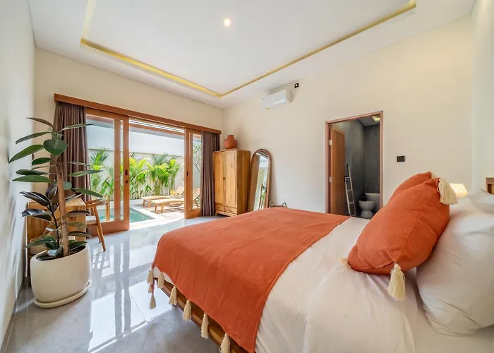 Villa Balibay - Secluded Pool Retreat Close To Attractions
